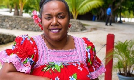 Vanuatu business coach Velenie Jacob launches Bisnis Konek, business Directory